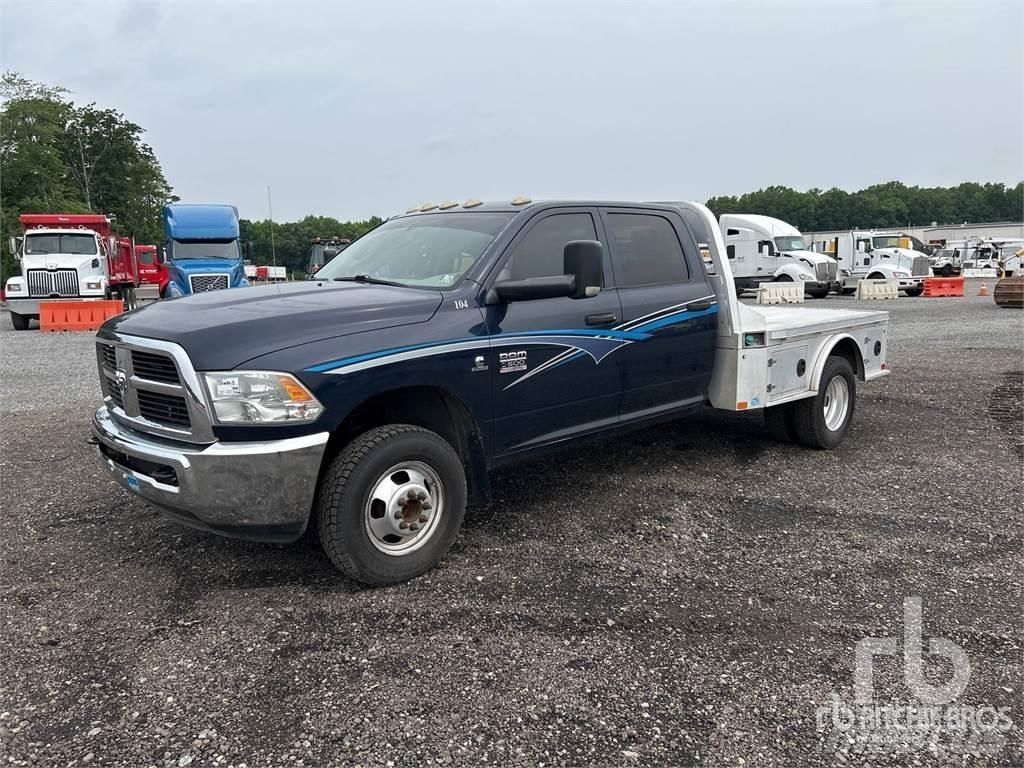Dodge 3500 Flatbed/Dropside trucks