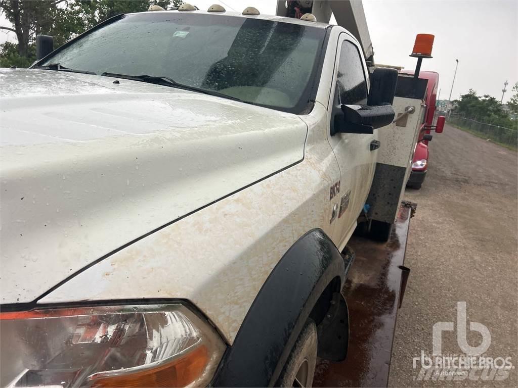 Dodge 5500 Flatbed/Dropside trucks