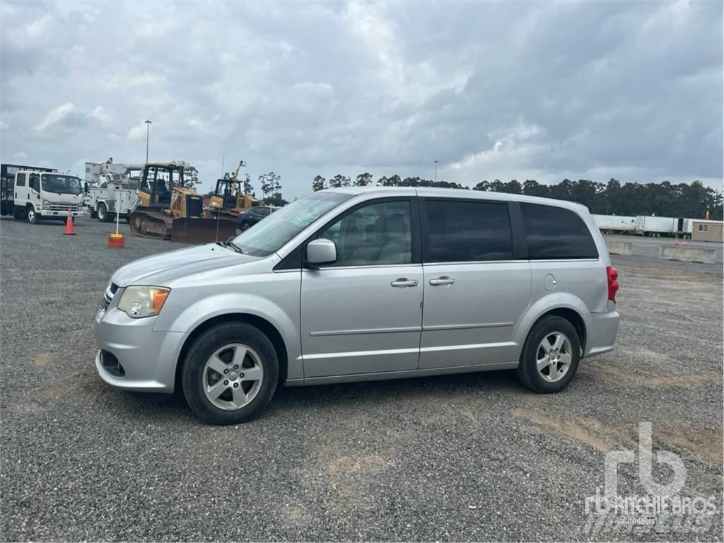 Dodge CARAVAN Panel vans