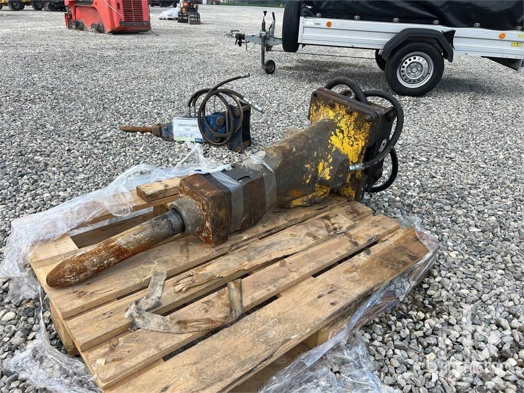 Epiroc SB302 Hammers / Breakers