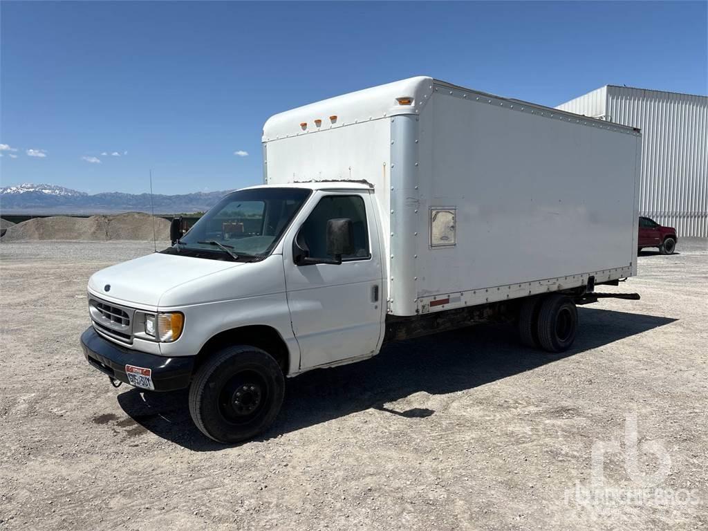 Ford E-350 Panel vans