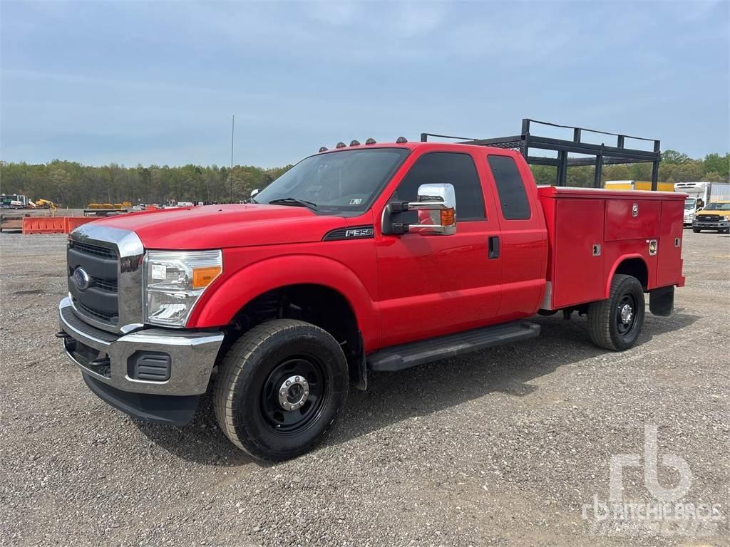 Ford F-350 Municipal / general purpose vehicles