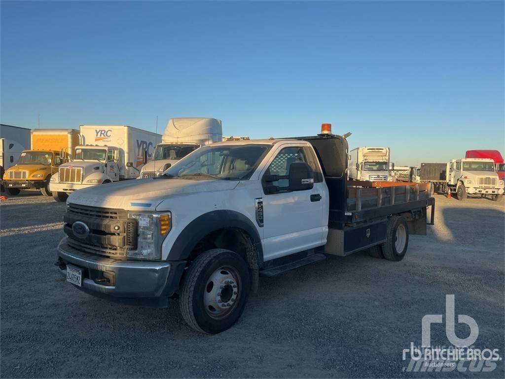 Ford F-450 Flatbed/Dropside trucks