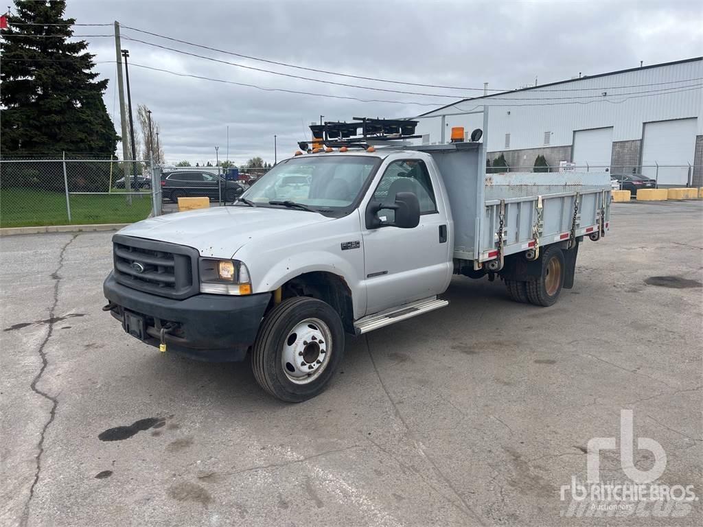 Ford F-450 SD Flatbed/Dropside trucks
