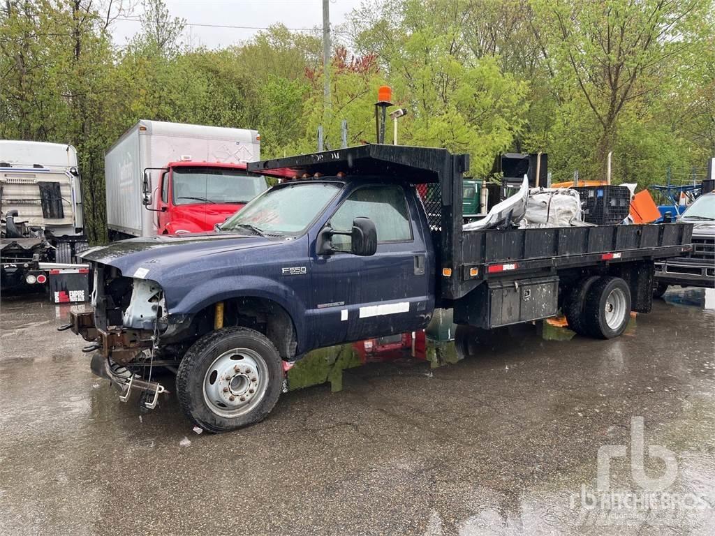 Ford F-550 Flatbed/Dropside trucks