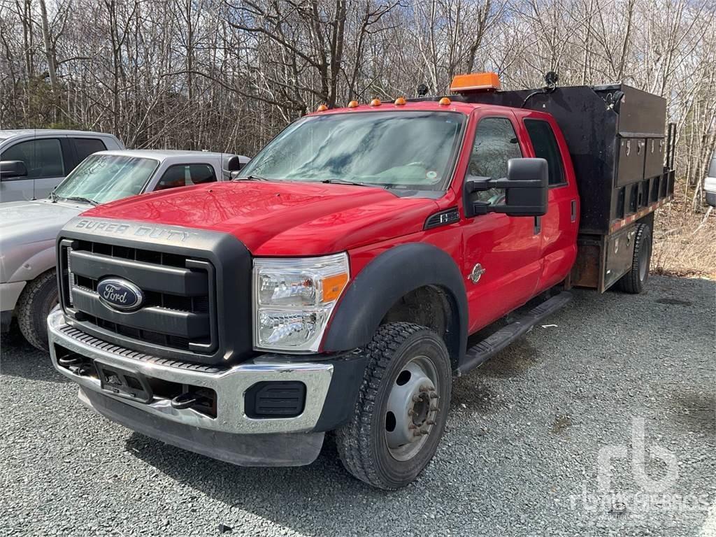 Ford F-550 Flatbed/Dropside trucks