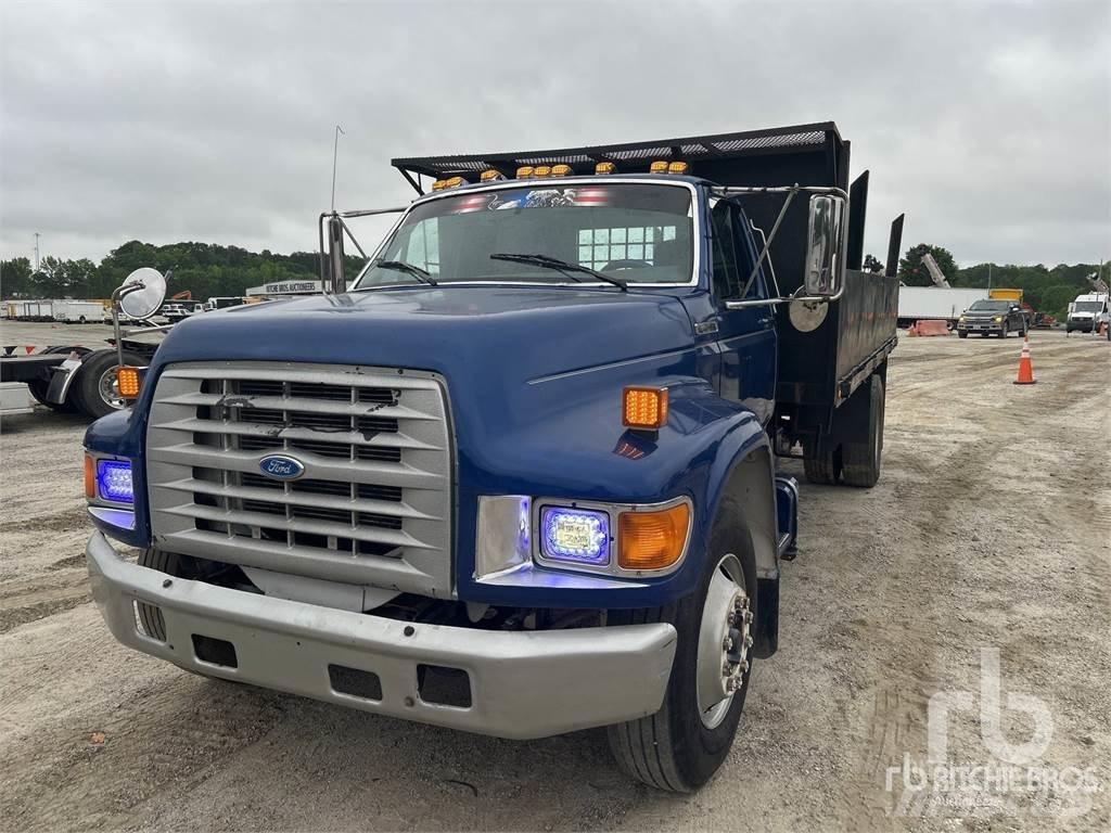 Ford F800 Flatbed/Dropside trucks