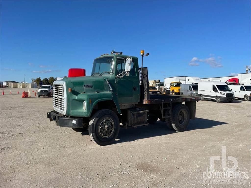 Ford LS800F Flatbed/Dropside trucks