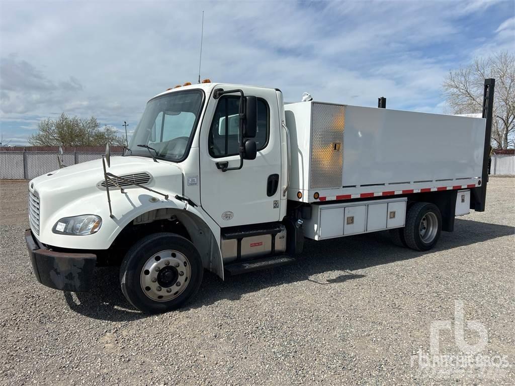 Freightliner M2 Flatbed/Dropside trucks