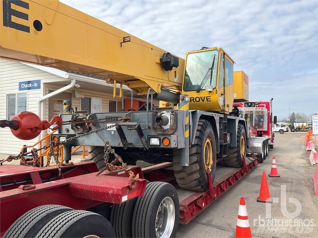 Grove RT535E Rough terrain cranes