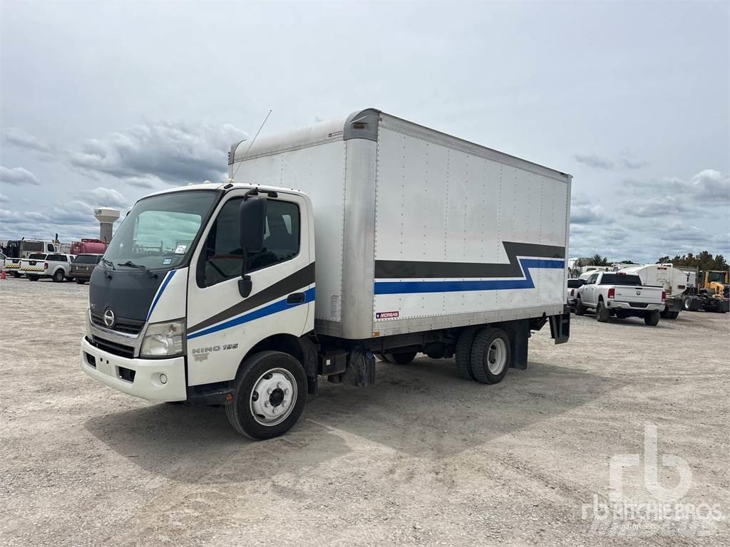 Hino XJC720 Panel vans