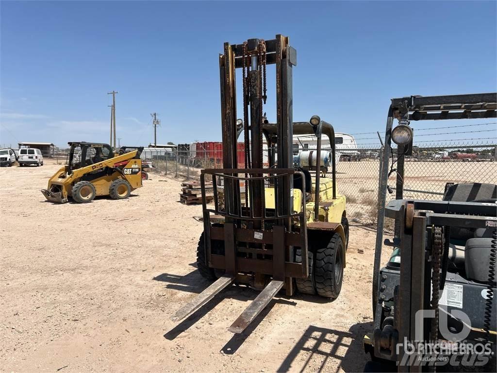 Hyster H80C Diesel trucks