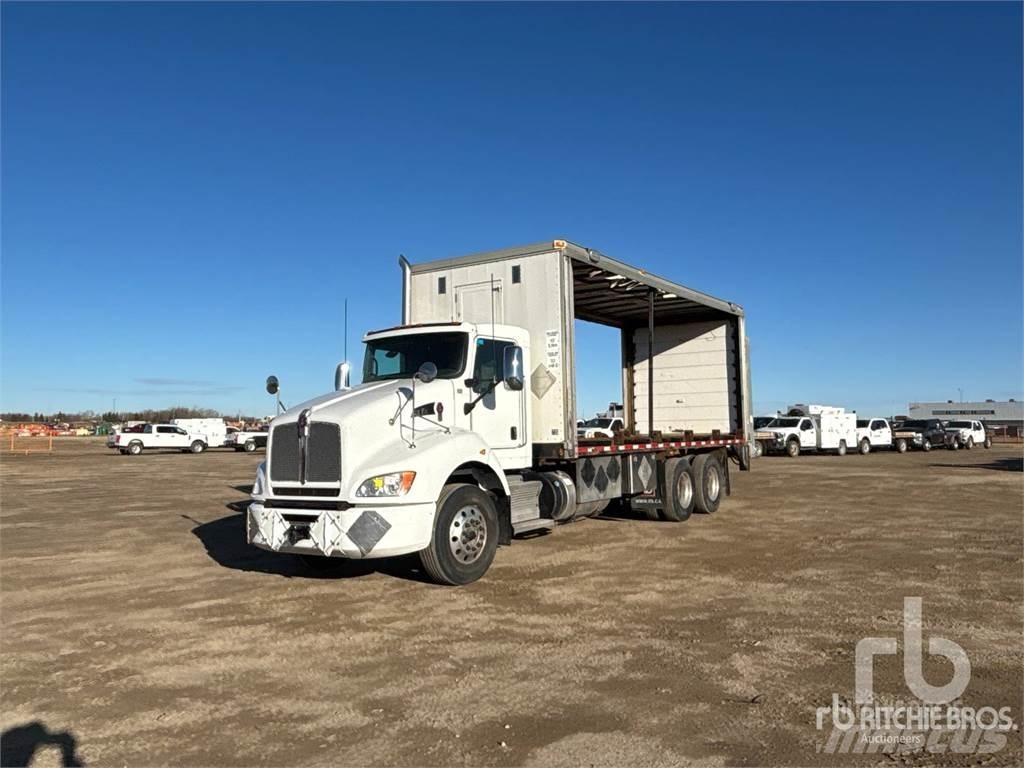 Kenworth T400 Tautliner/curtainside trucks