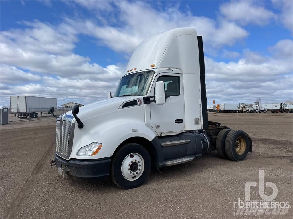 Kenworth T660 Truck Tractor Units