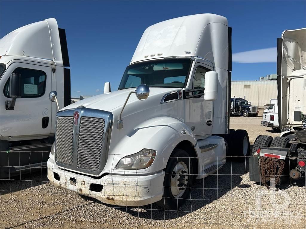 Kenworth T680 Truck Tractor Units