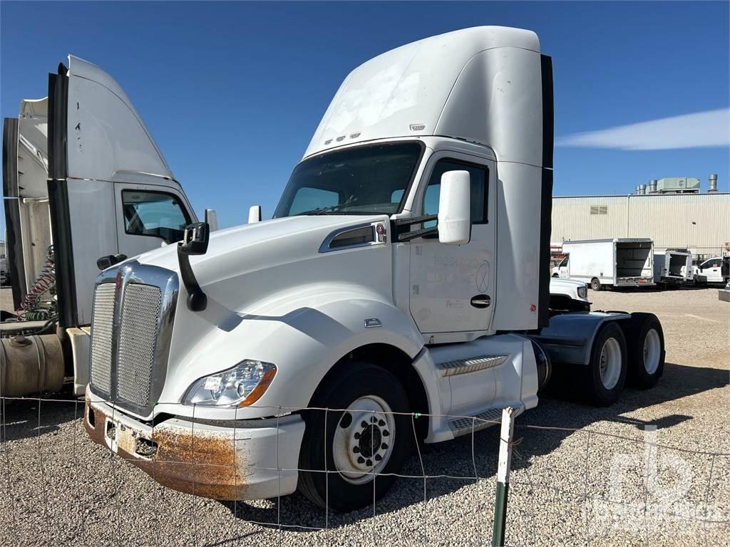 Kenworth T680 Truck Tractor Units