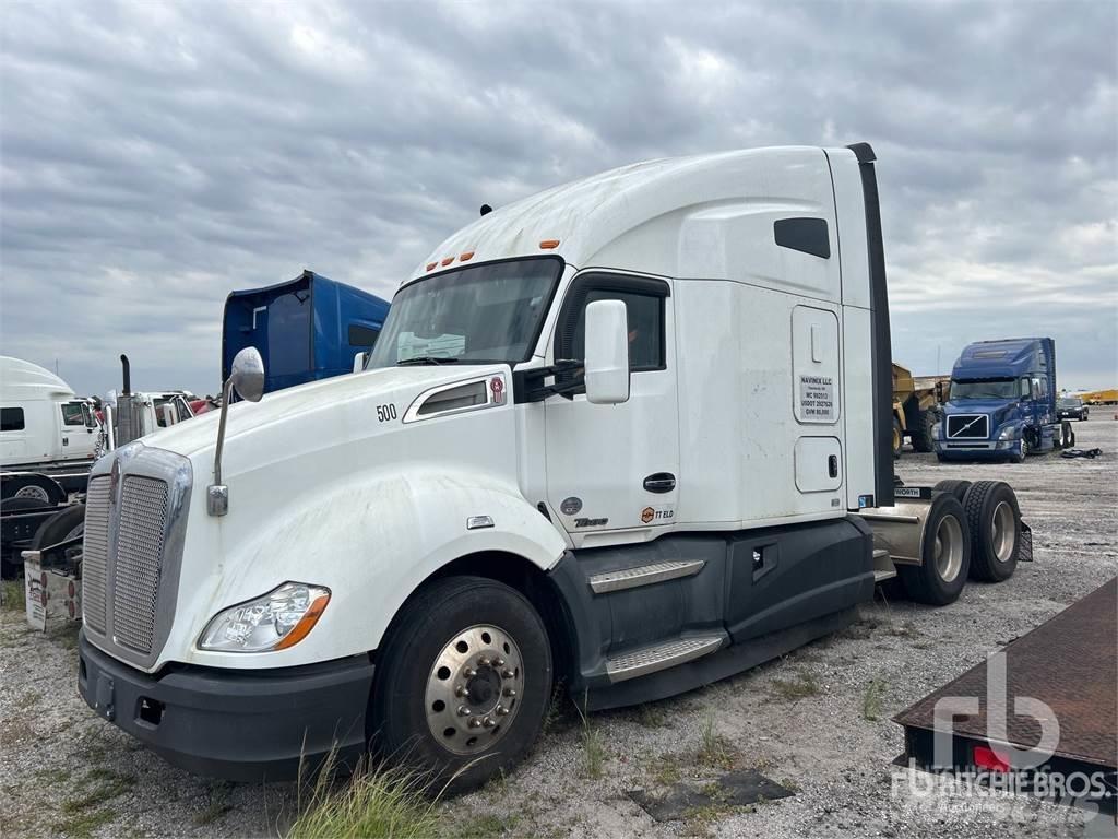 Kenworth T680 Truck Tractor Units