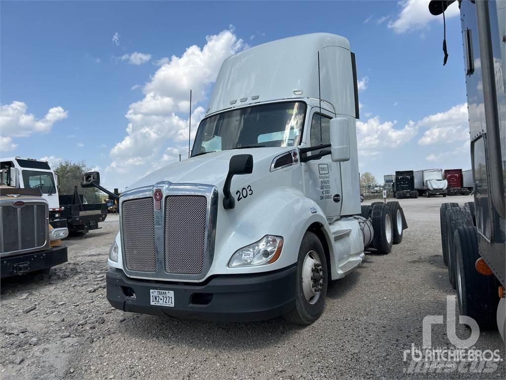 Kenworth T680 Truck Tractor Units