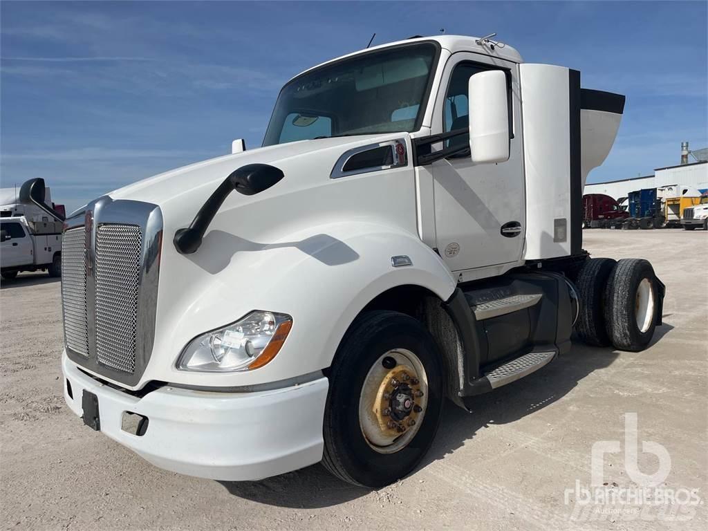 Kenworth T680 Truck Tractor Units