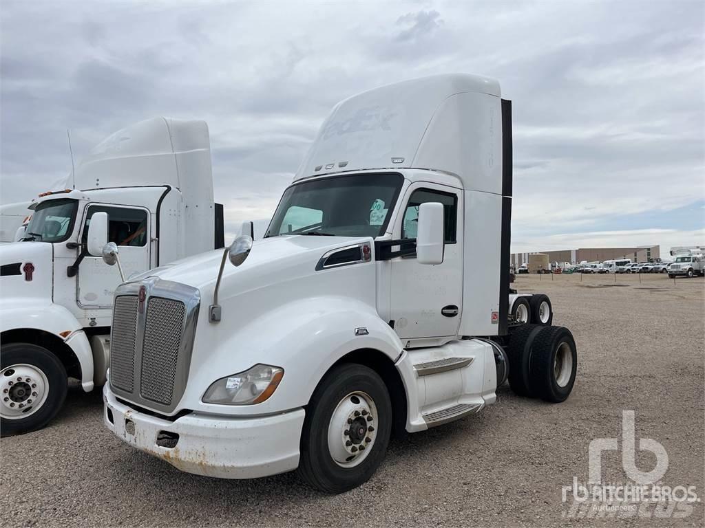 Kenworth T680 Truck Tractor Units