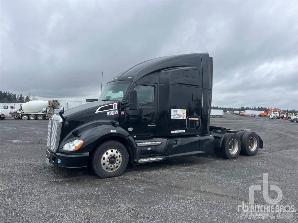 Kenworth T680 Truck Tractor Units