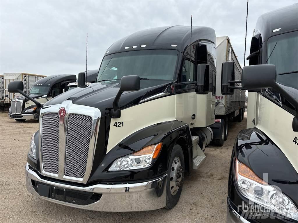 Kenworth T680 Truck Tractor Units