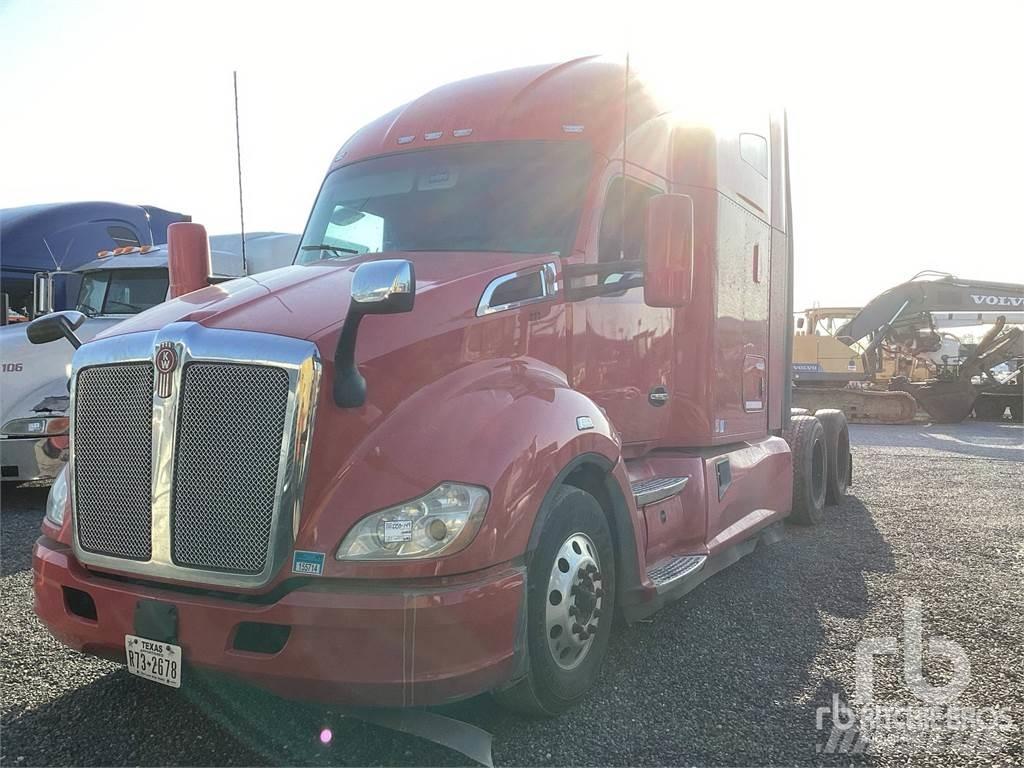 Kenworth T680 Truck Tractor Units