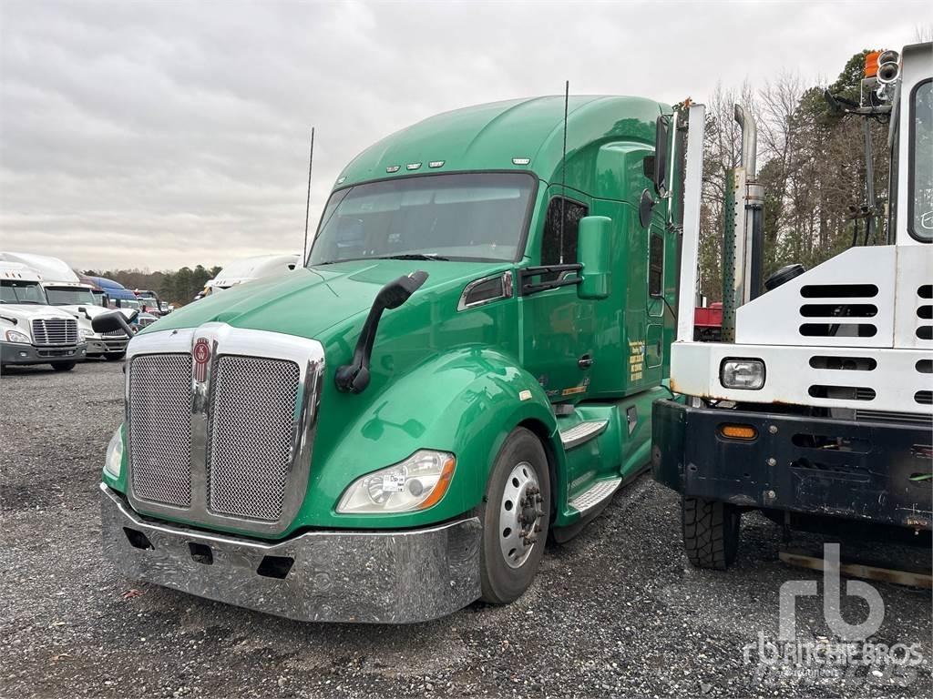 Kenworth T680 Truck Tractor Units