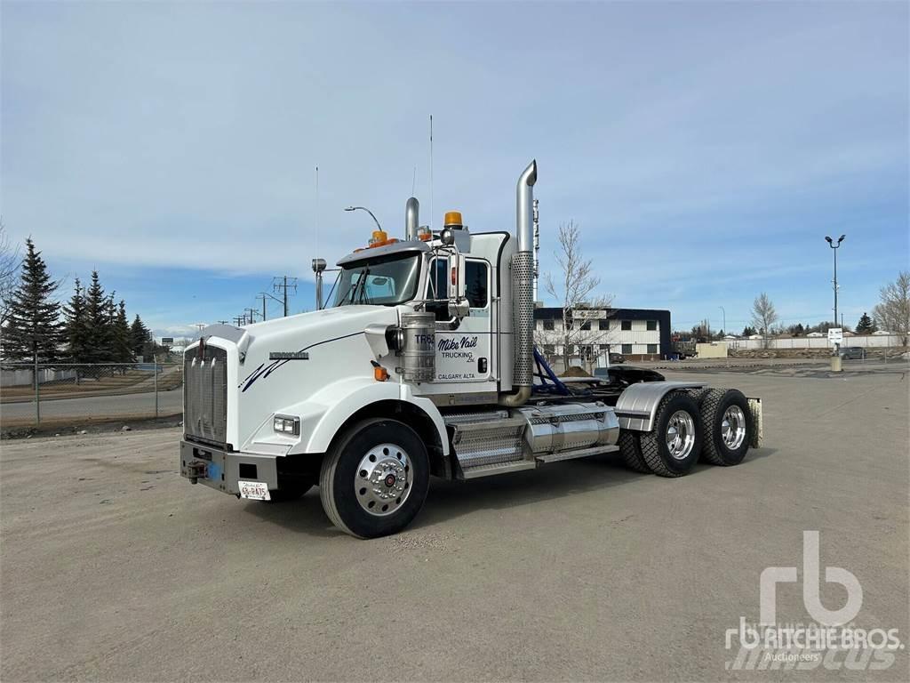 Kenworth T800 Truck Tractor Units