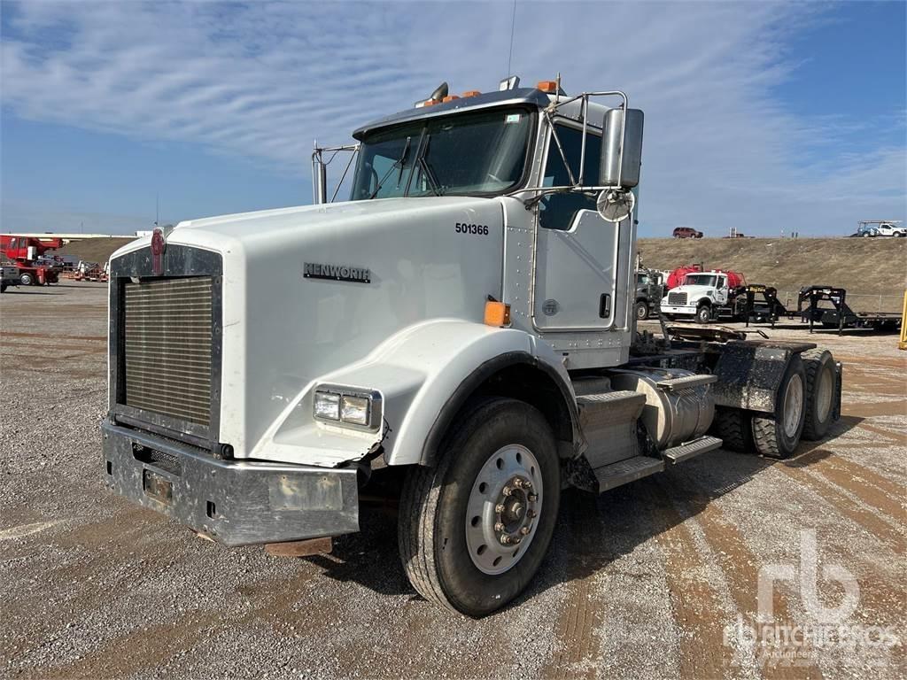Kenworth T800 Truck Tractor Units