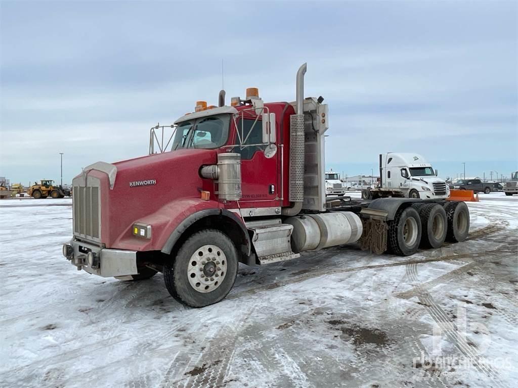 Kenworth T800 Truck Tractor Units