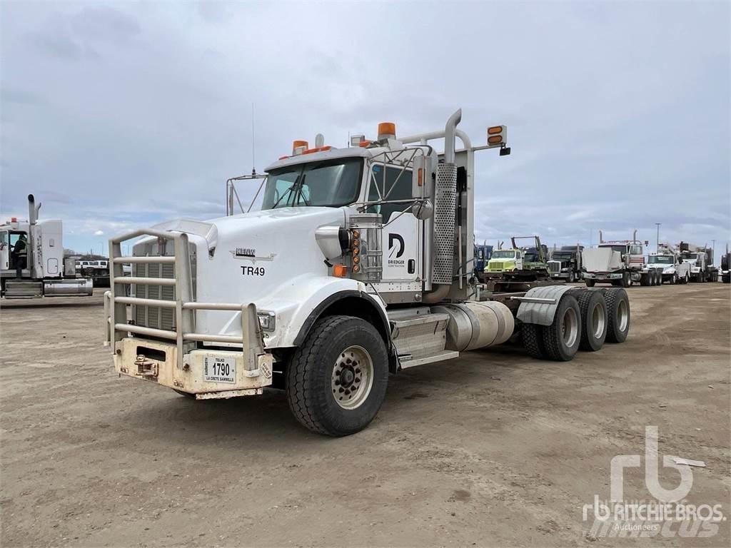 Kenworth T800 Truck Tractor Units