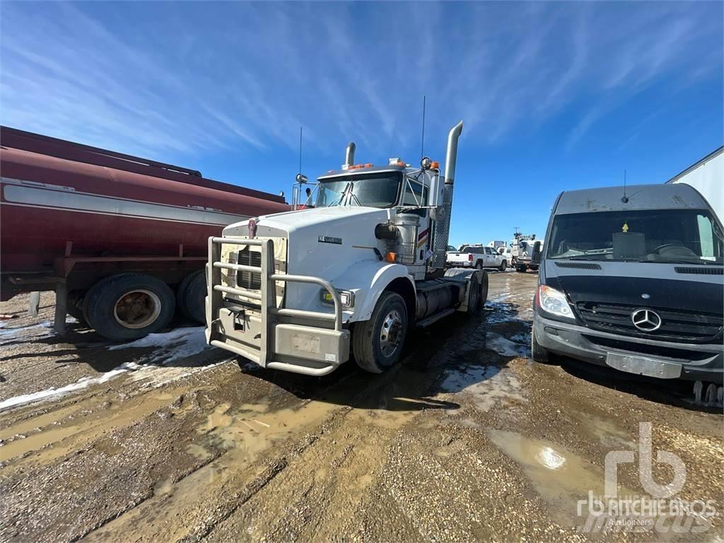 Kenworth T800 Truck Tractor Units