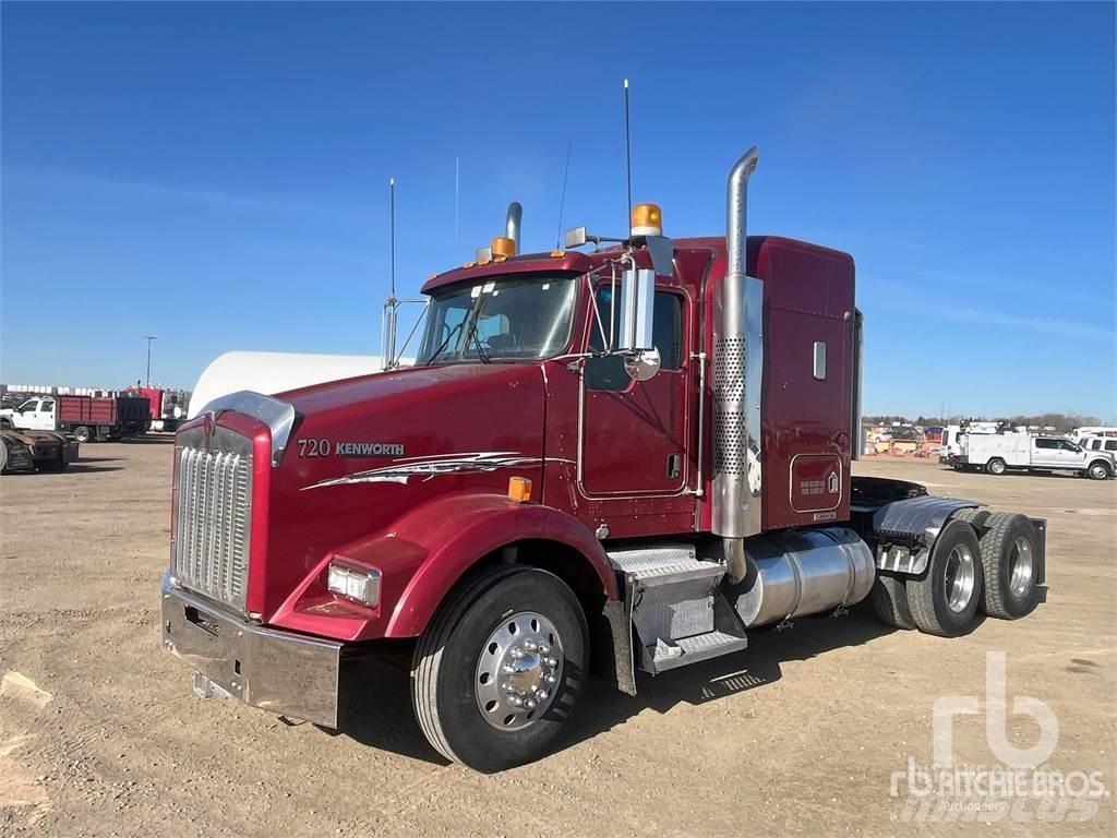Kenworth T800 Truck Tractor Units
