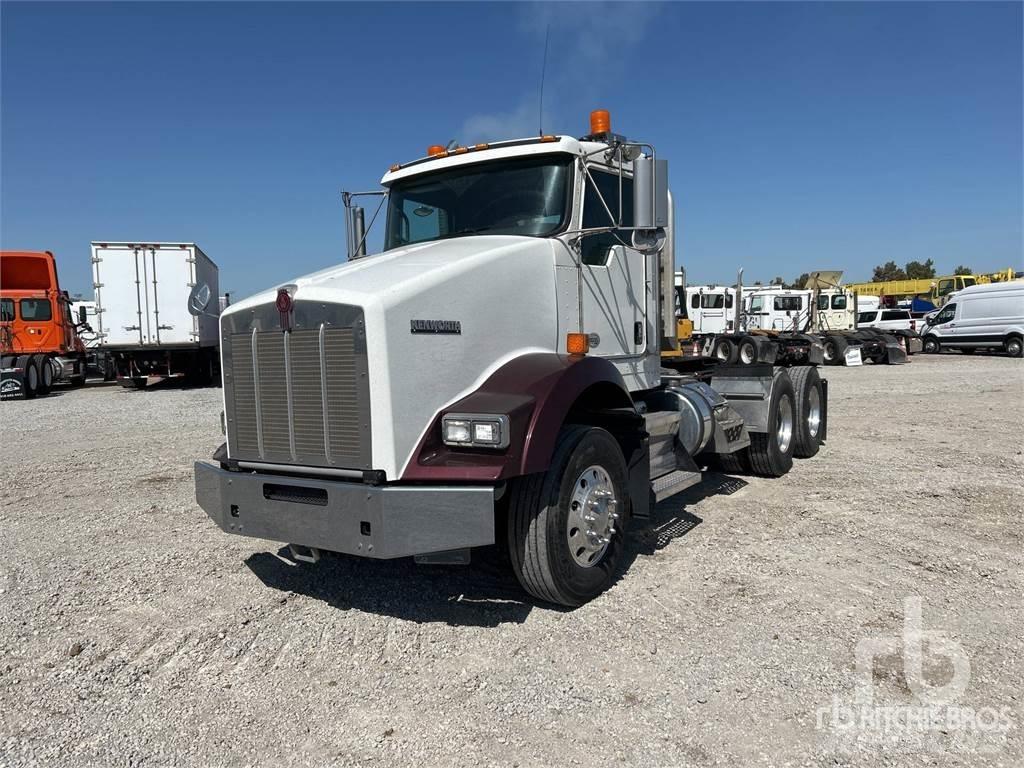 Kenworth T800 Truck Tractor Units