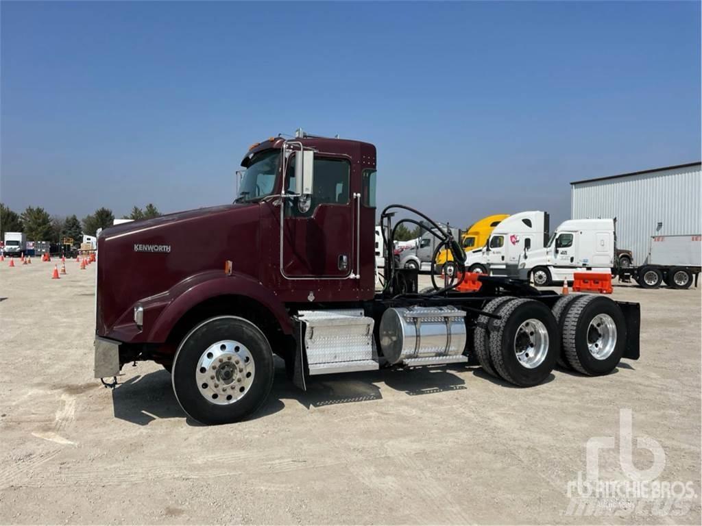 Kenworth T800 Truck Tractor Units