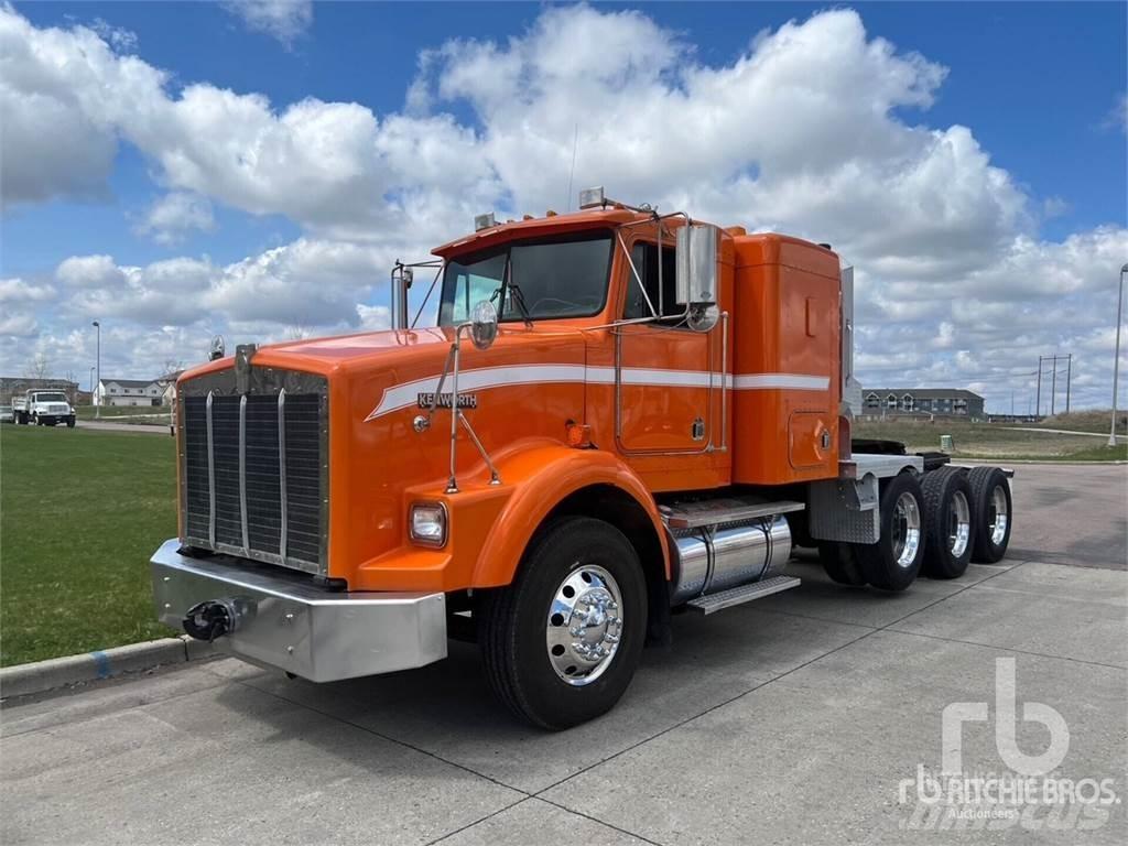 Kenworth T800 Truck Tractor Units