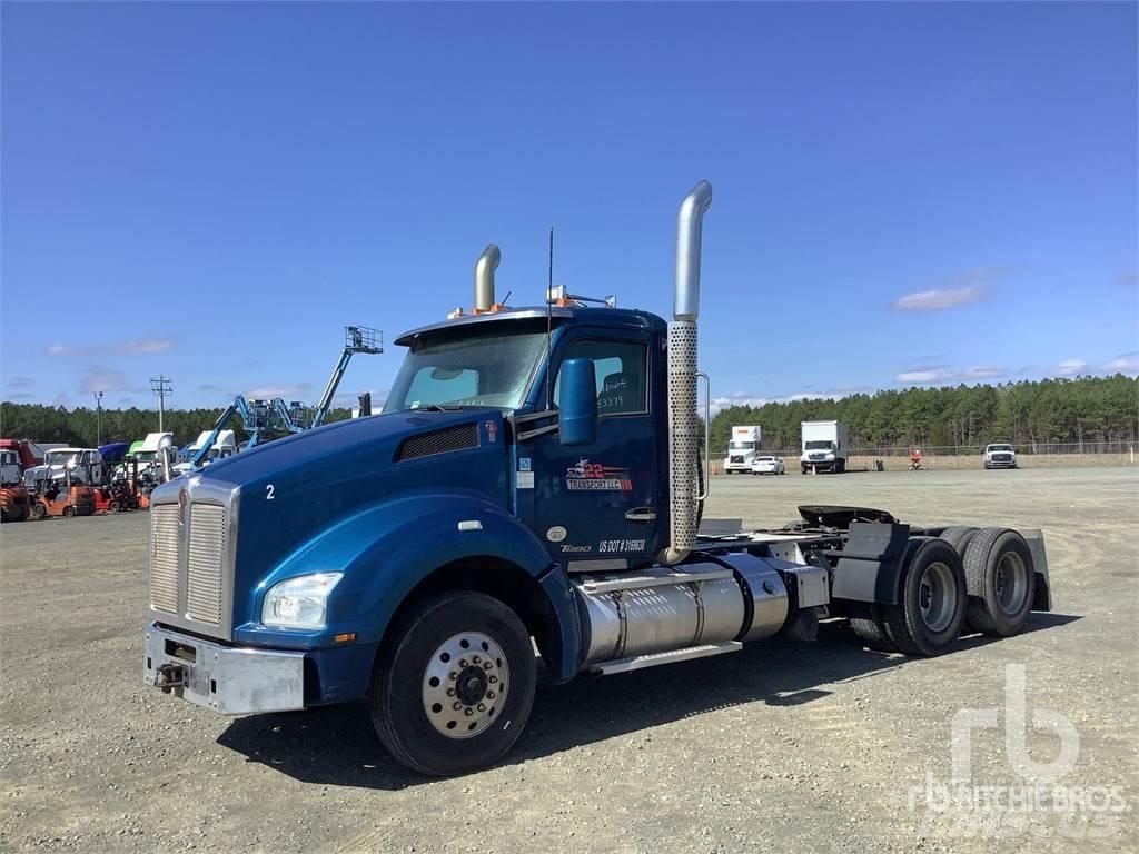 Kenworth T880 Truck Tractor Units