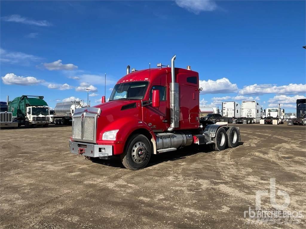 Kenworth T880 Truck Tractor Units