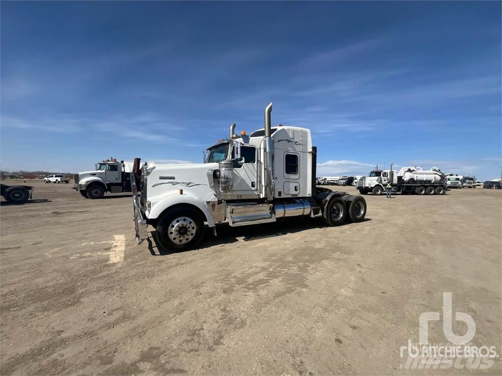 Kenworth W900 Truck Tractor Units