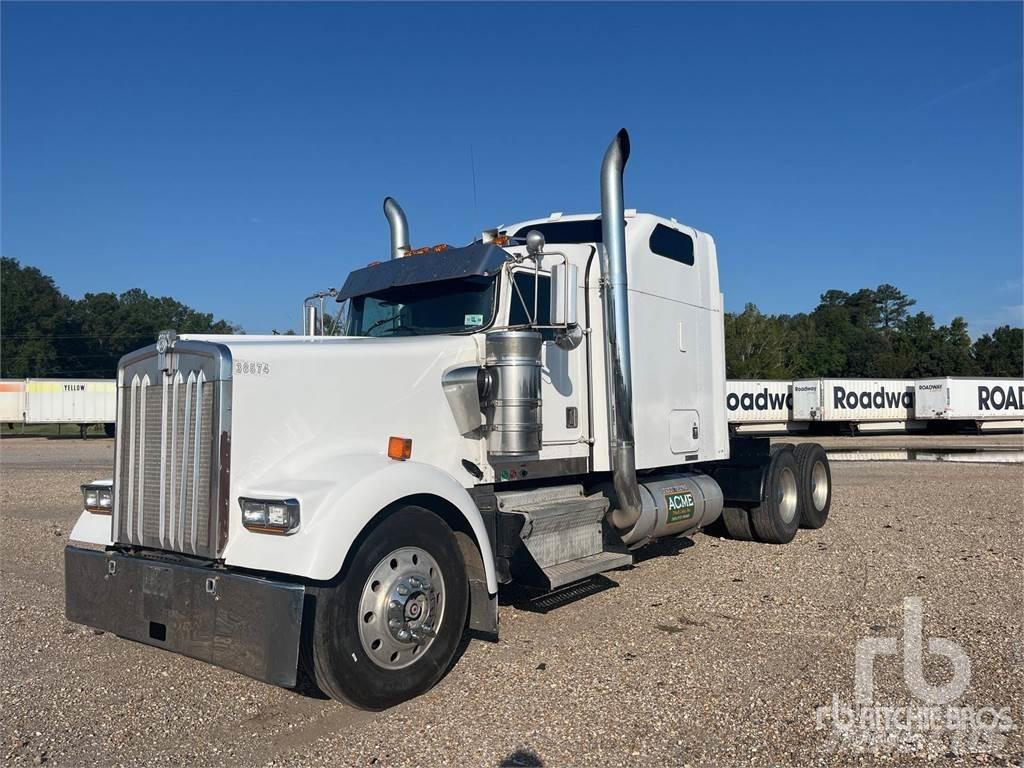 Kenworth W900 Truck Tractor Units