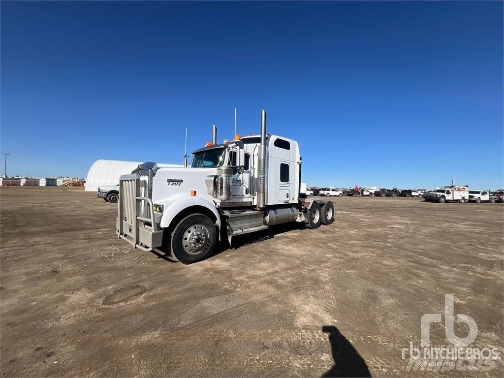Kenworth W900 Truck Tractor Units