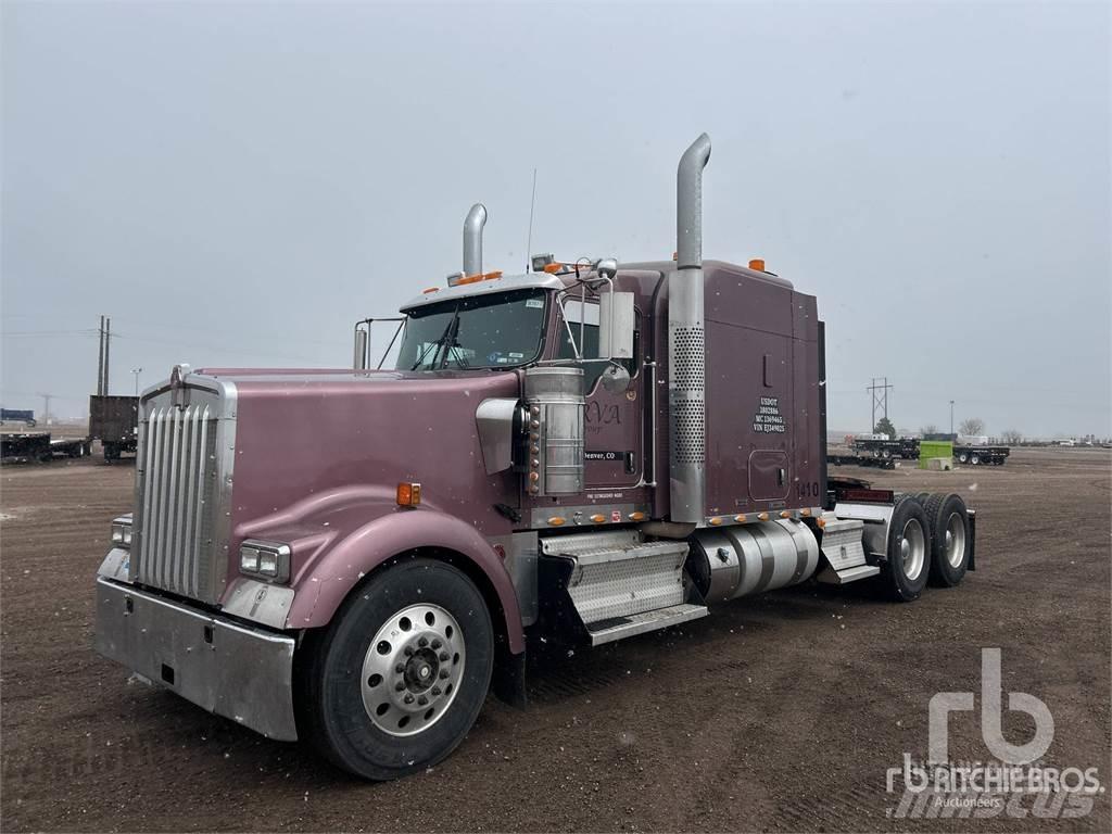 Kenworth W900 Truck Tractor Units
