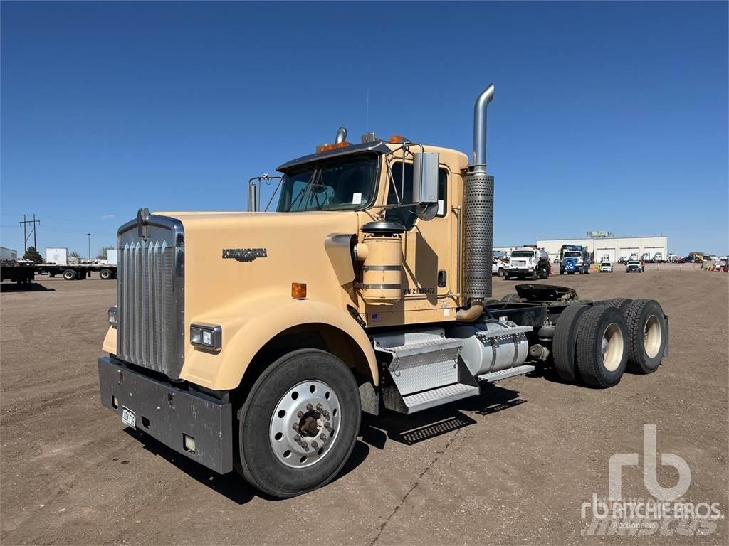 Kenworth W900 Truck Tractor Units
