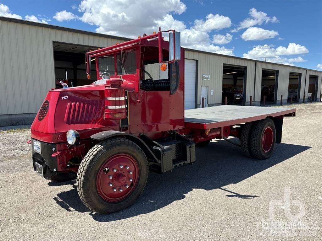 Mack AC Flatbed/Dropside trucks