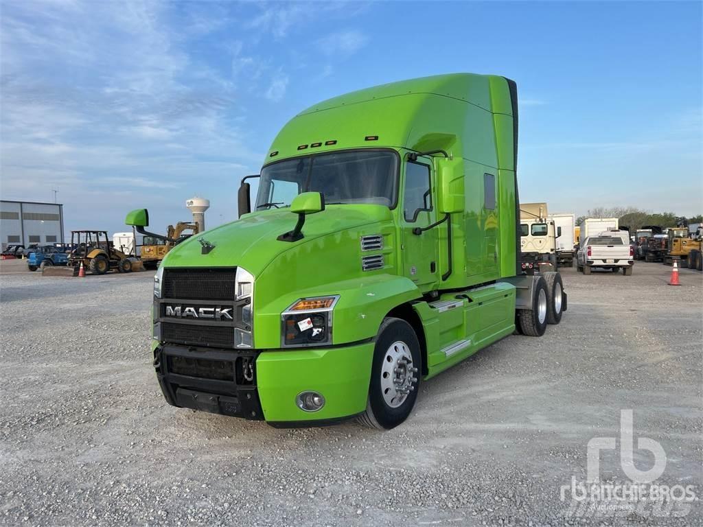 Mack AN64T Truck Tractor Units