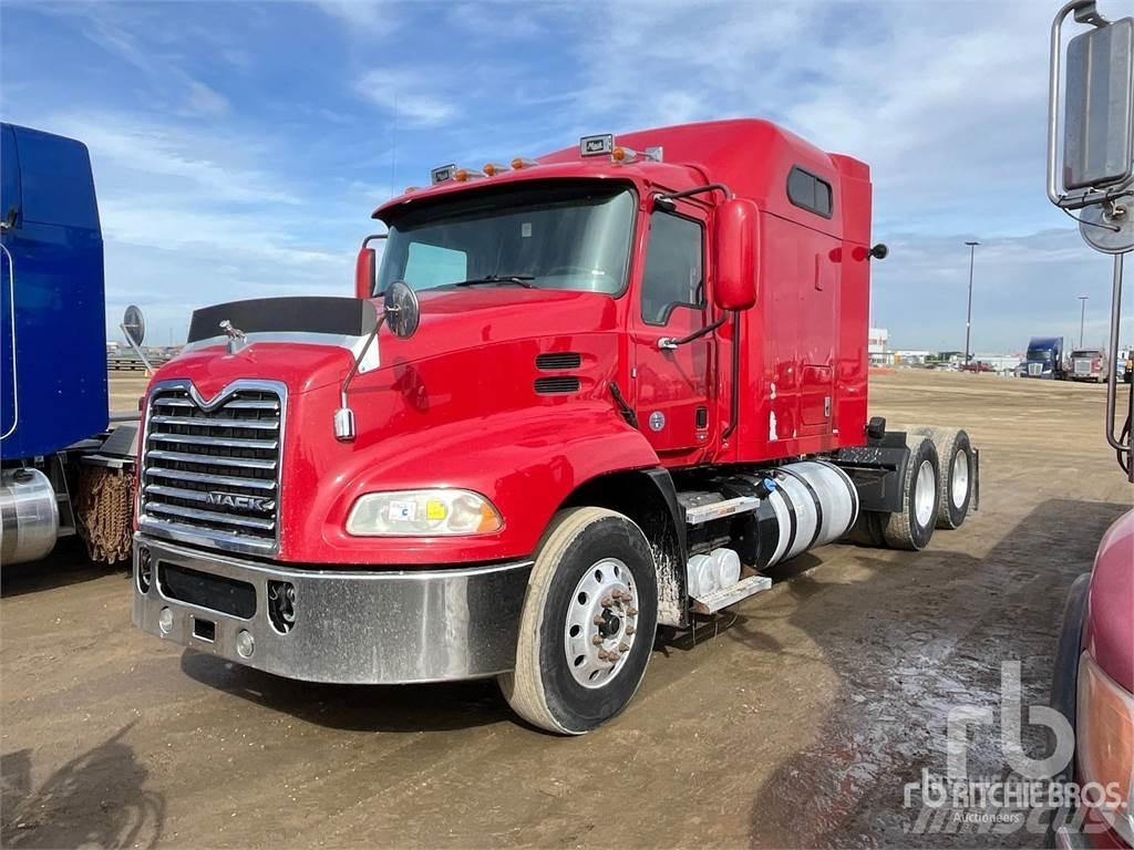 Mack CXU613 Truck Tractor Units