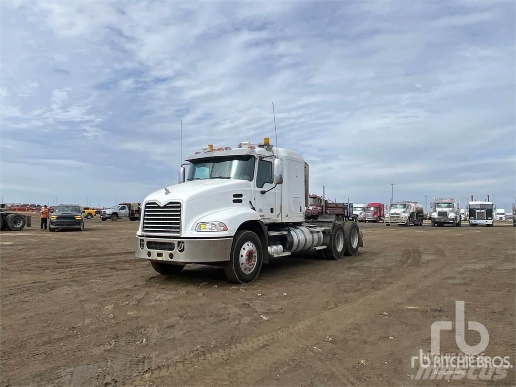 Mack CXU613 Truck Tractor Units