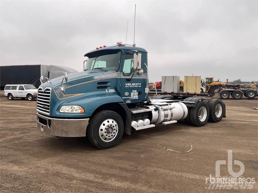 Mack CXU613 Truck Tractor Units