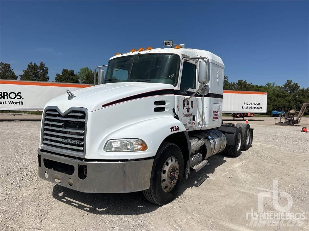 Mack CXU613 Truck Tractor Units